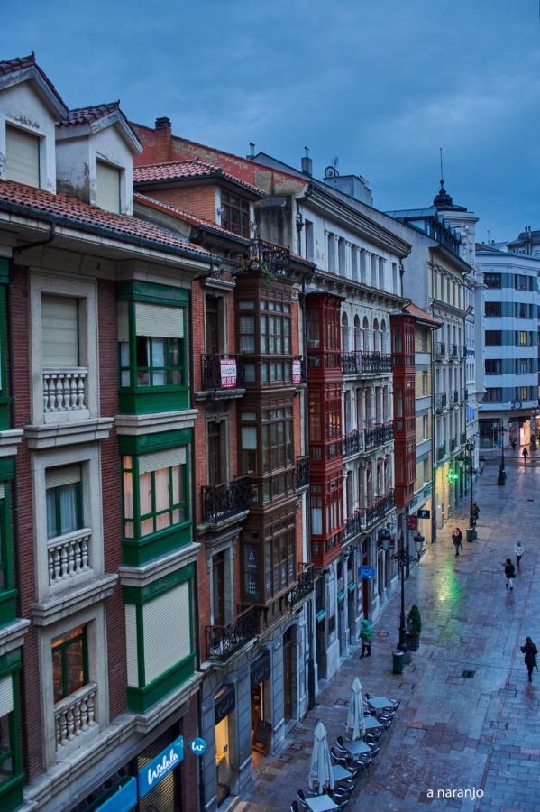 Ferienwohnung En El Corazon De Oviedo, Parking Y High Speed Wifi Exterior foto